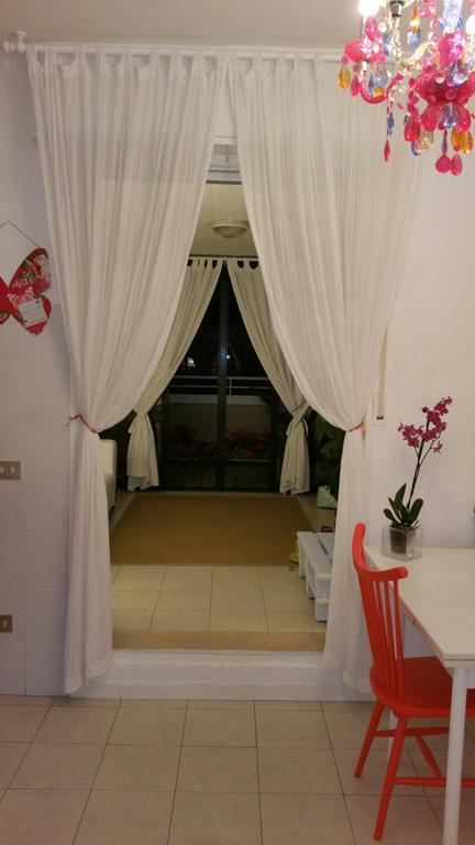 Cristina' S Flat Apartment มิซาโน อาดรีอาติโก ภายนอก รูปภาพ